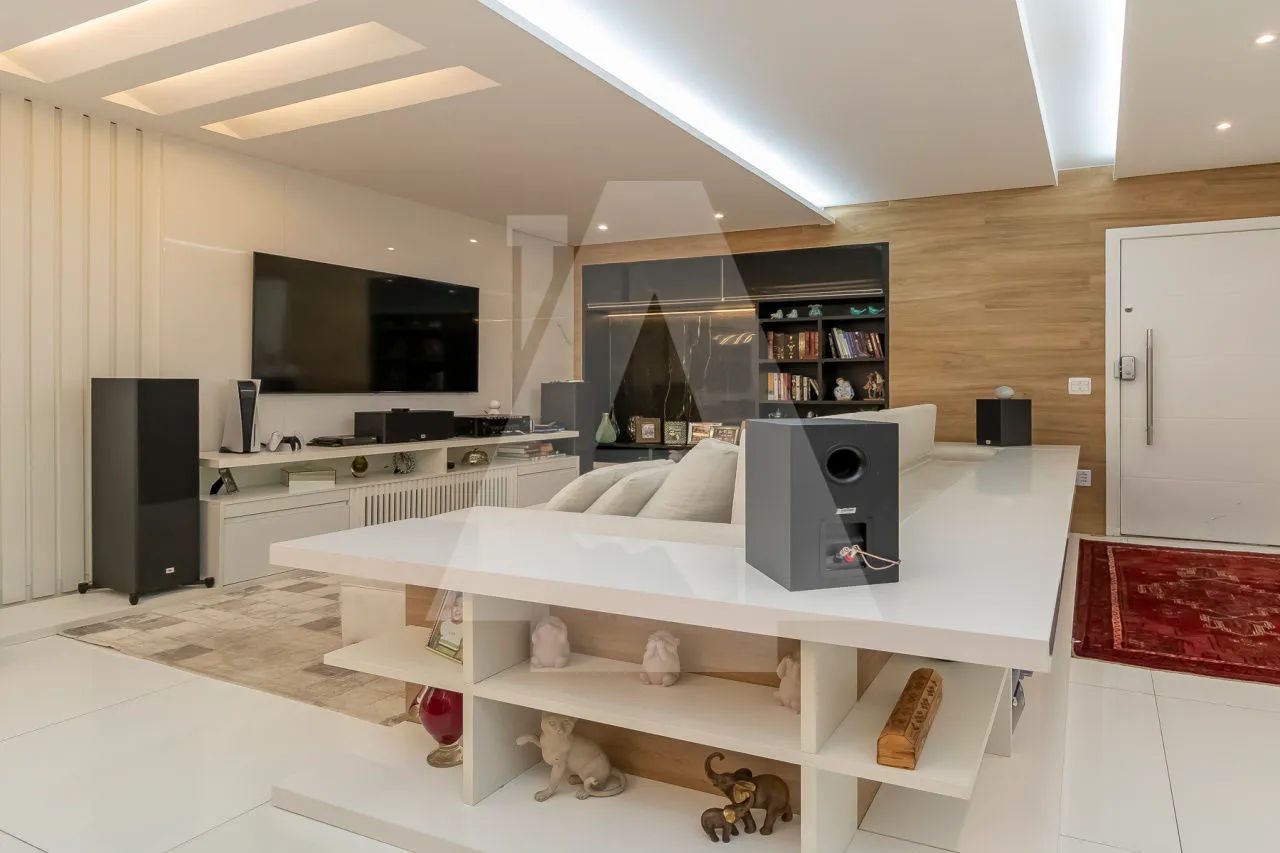 Apartamento Totalmente reformado e pronto para morar - Foto 3