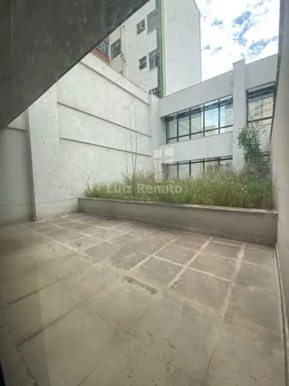 Ampla sala comercial em ponto central da cidade. - Foto 4