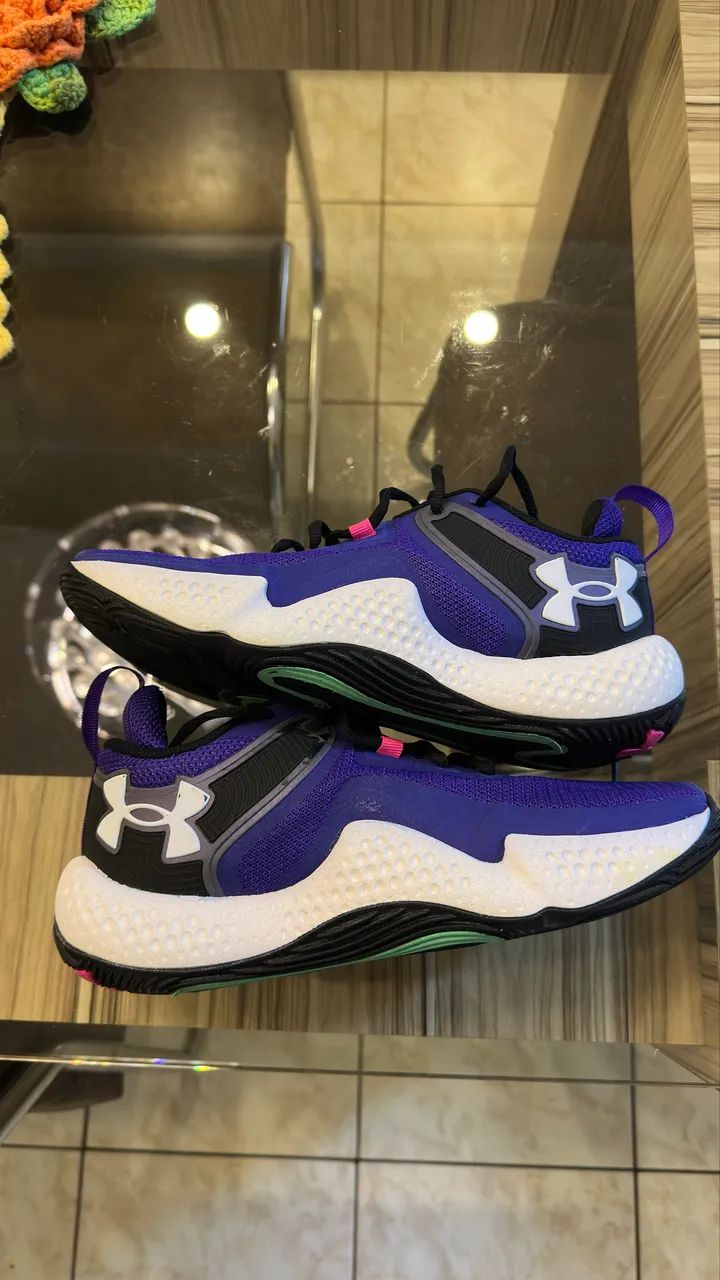 Vendo tênis under armour