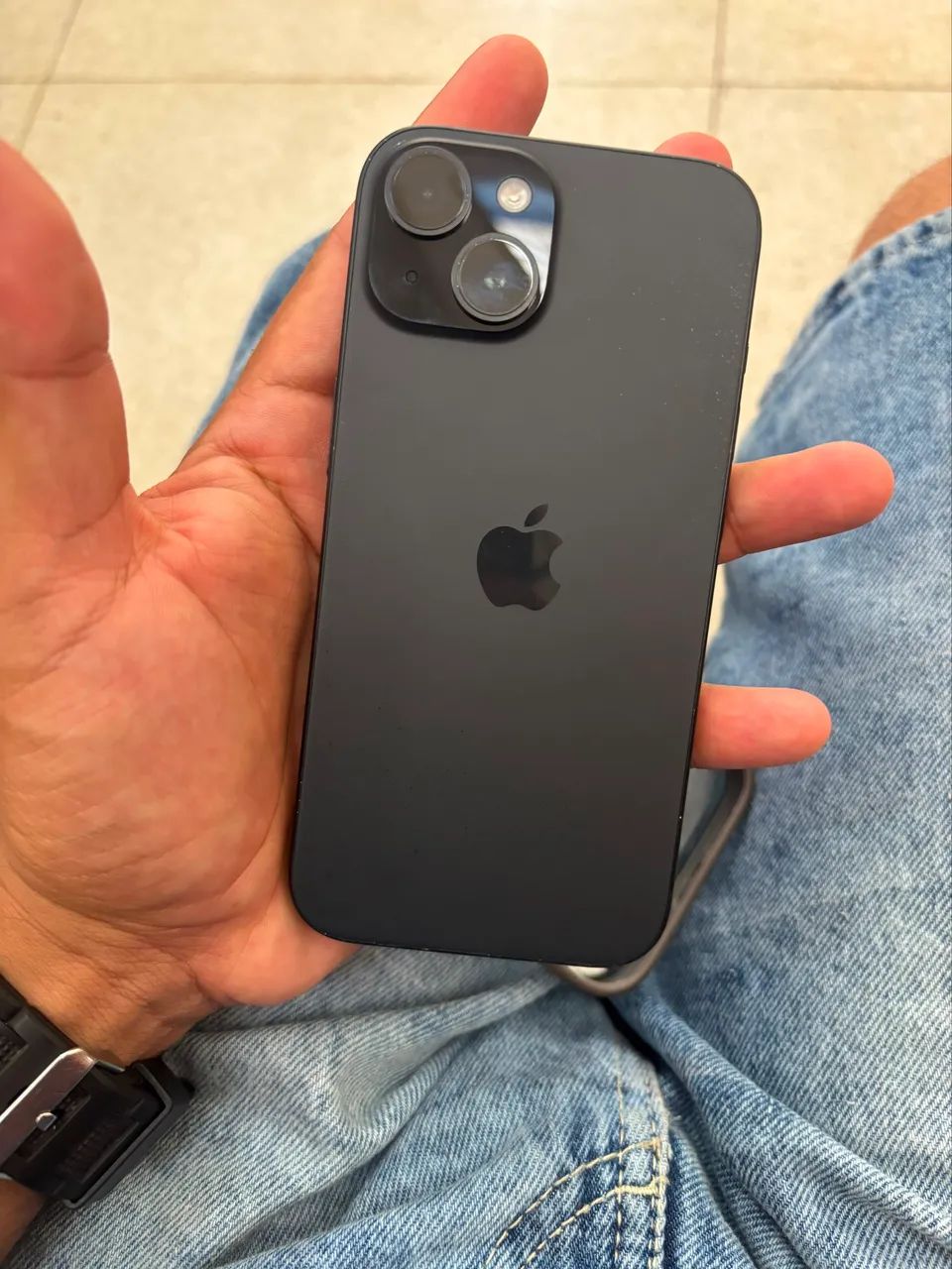 Iphone 15 Black - 128Gb - Foto 5