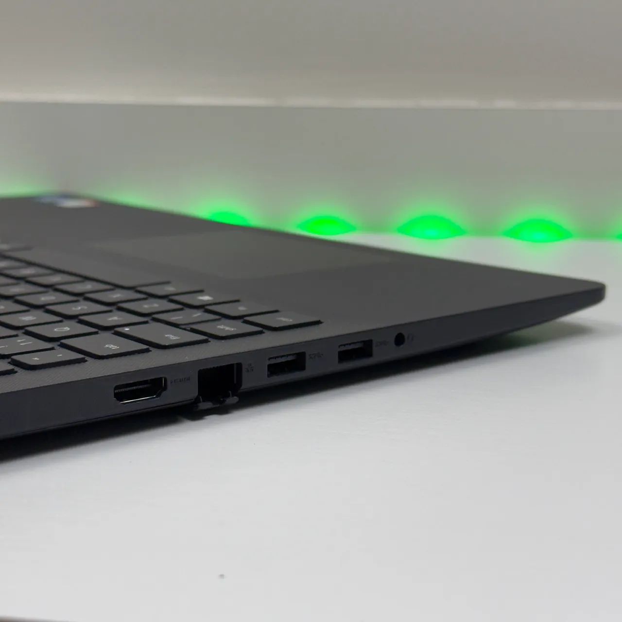 Notebook DELL Vostro: Intel Core i7 11th | 256gb SSD | 8gb RAM