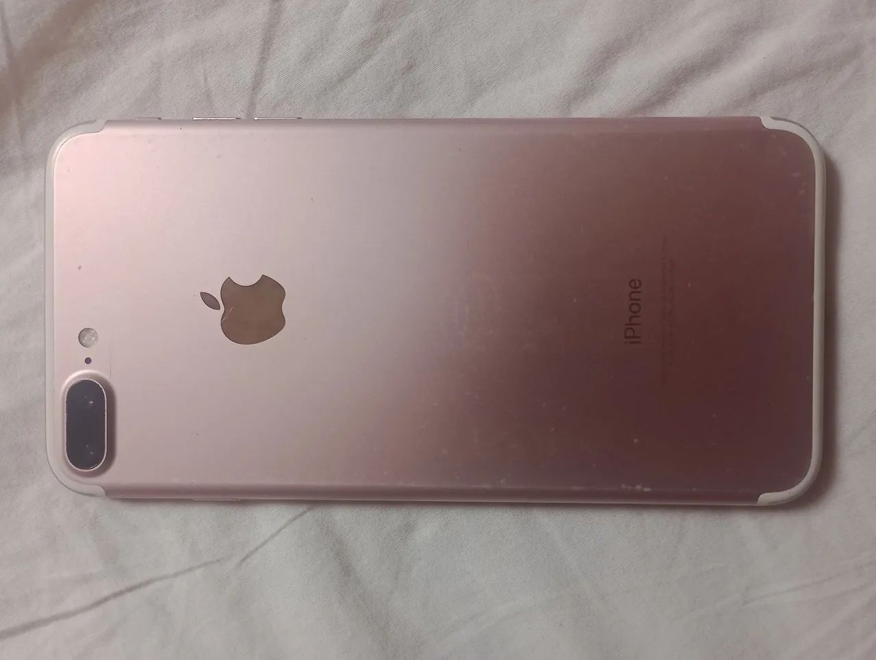 iPhone 7 plus 