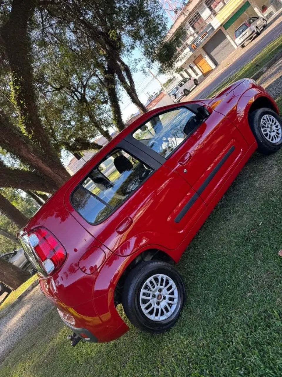 Fiat Uno VIVACE/RUA 1.0 EVO FIRE FLEX 8V 5P 2013
