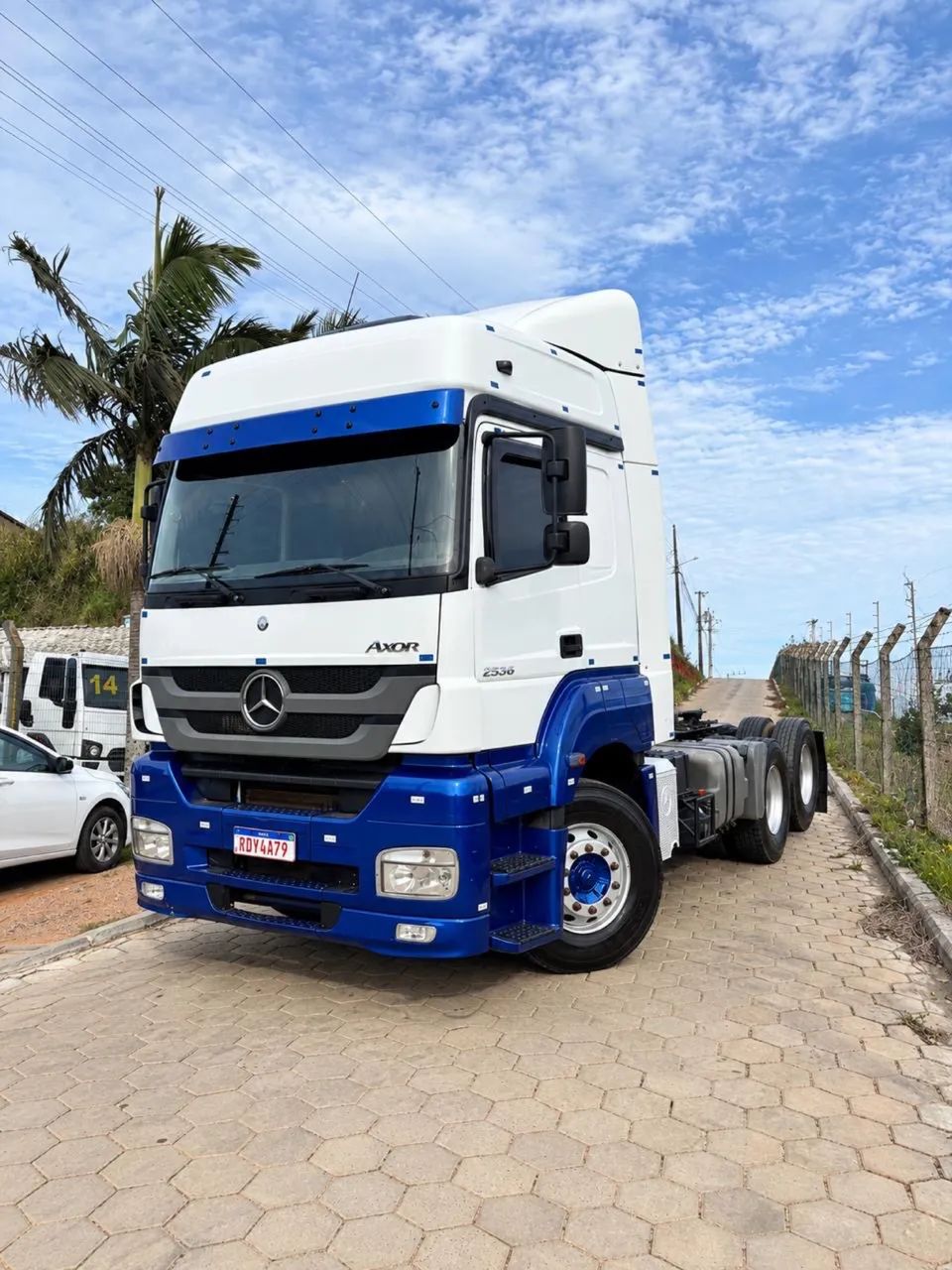Repasse Axor 2536 6x2 $60.000 abaixo da tabela 