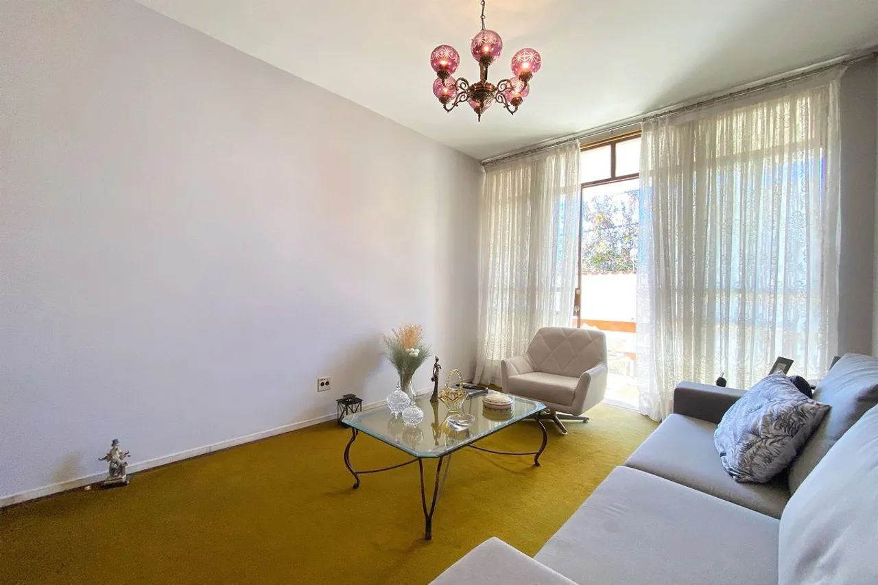 Casa à Venda - Indaiá, 4 Quartos, 280 m2 - Foto 2