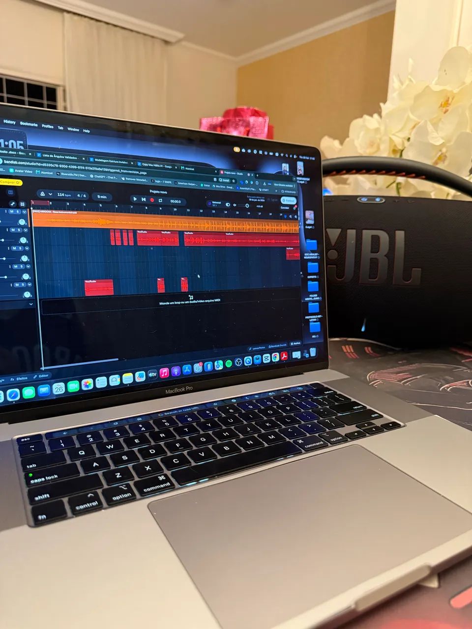 MacBook Pro 16" 2019 | Intel Core i7 | 16GB RAM | SSD 512GB