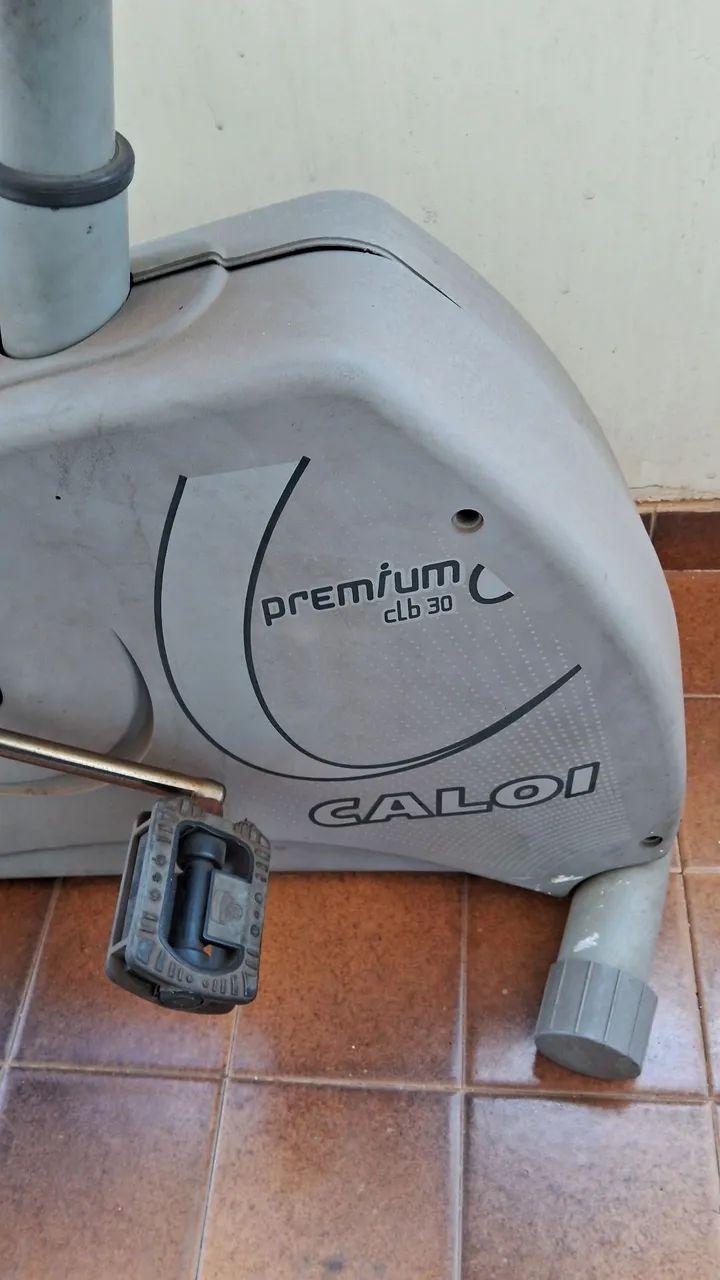 Bicicleta ergométrica  CALOI CLB 30  - Foto 3
