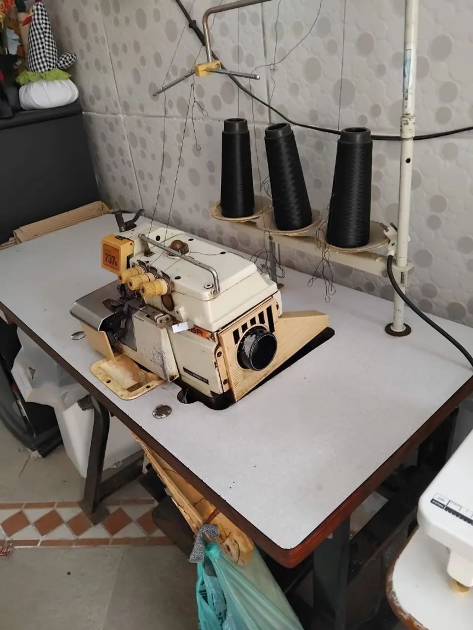 Máquina Overloque  - Foto 4