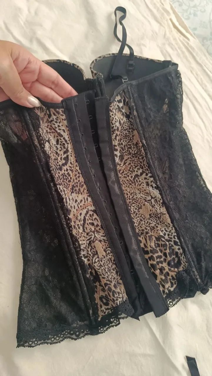 Corpete Preto com detalhe Animal Print - Sensual e Elegante  - Foto 4