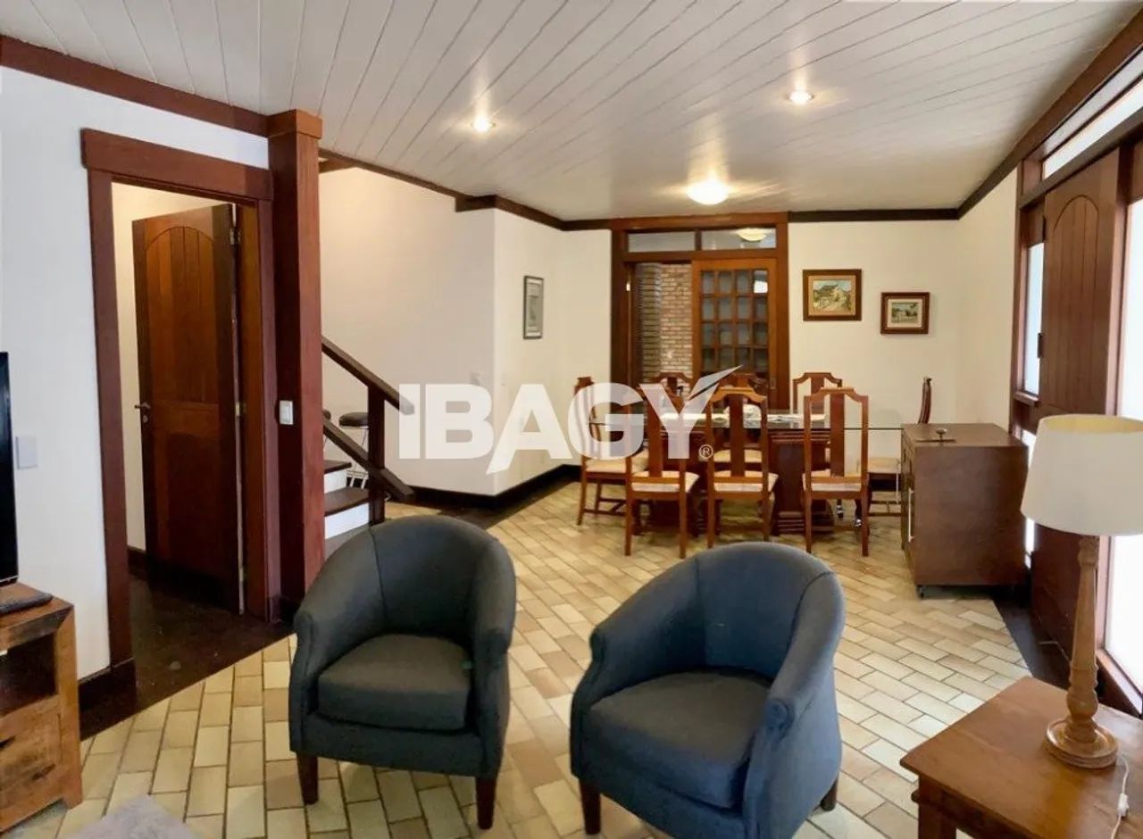 Excelente Casa 5 dormitório(s) em Jurerê Internacional - Florianópolis - Foto 4