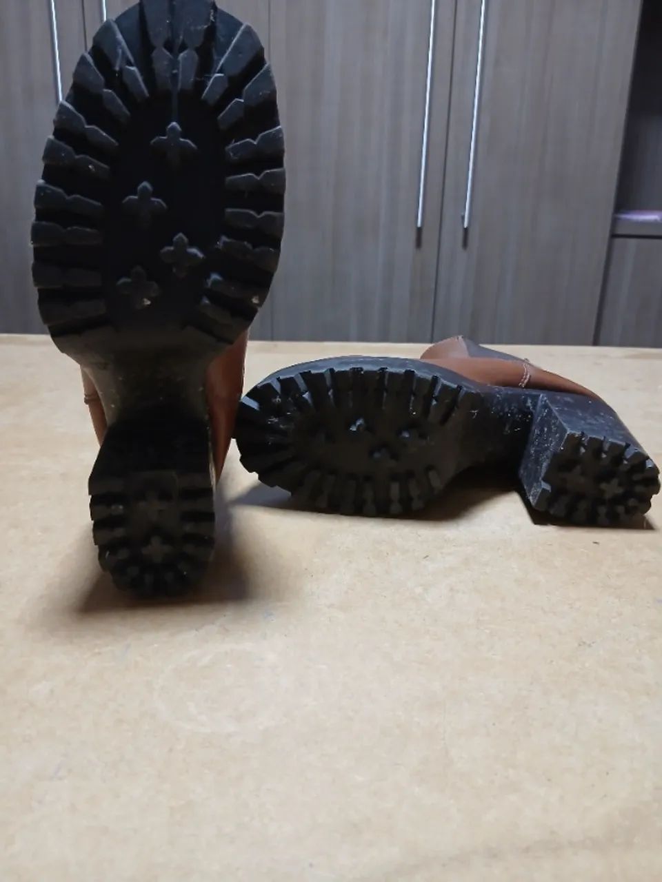 Bota couro marrom feminina 36 - Foto 3