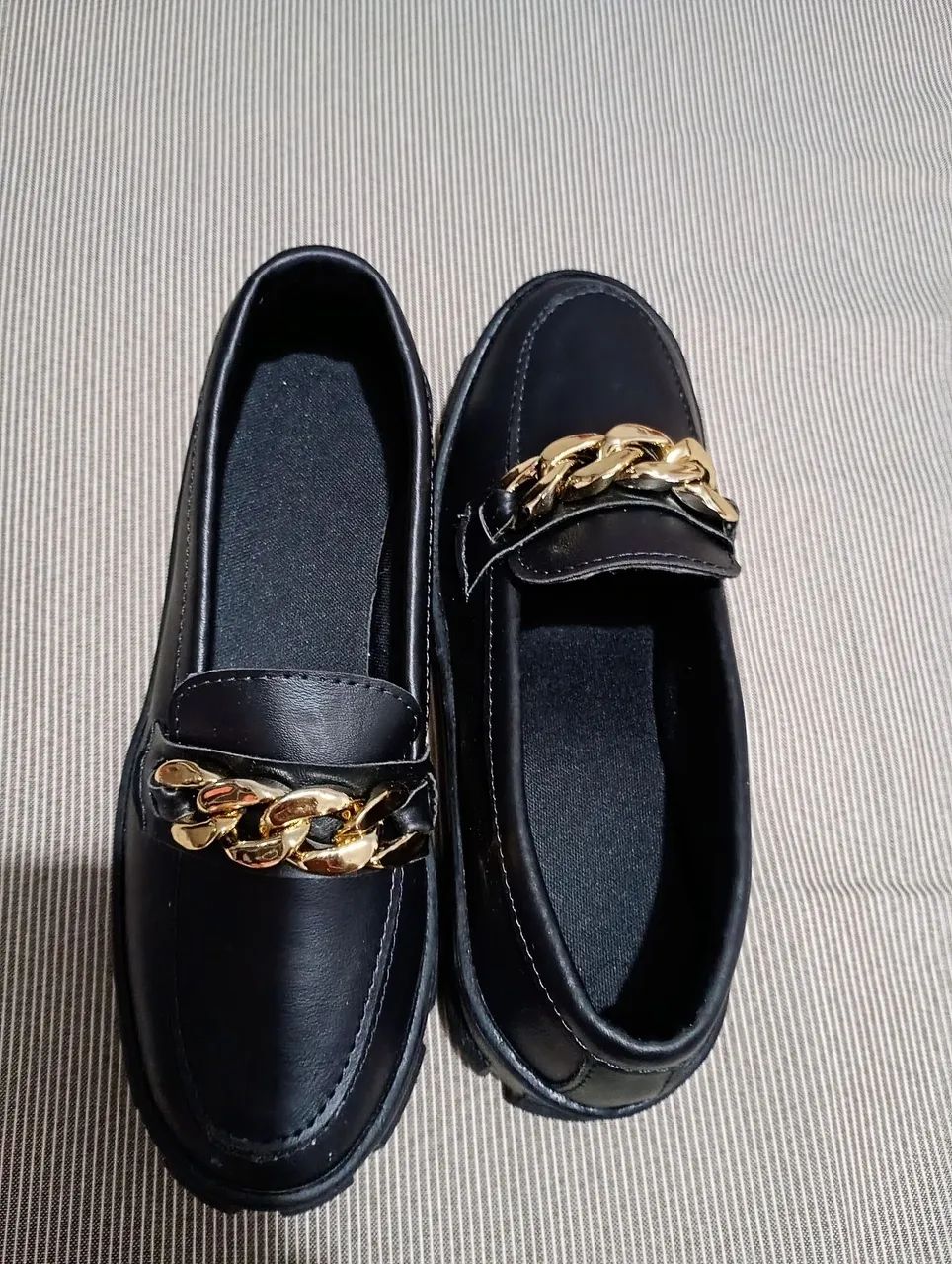 Mocassim com corrente dourada - Foto 3