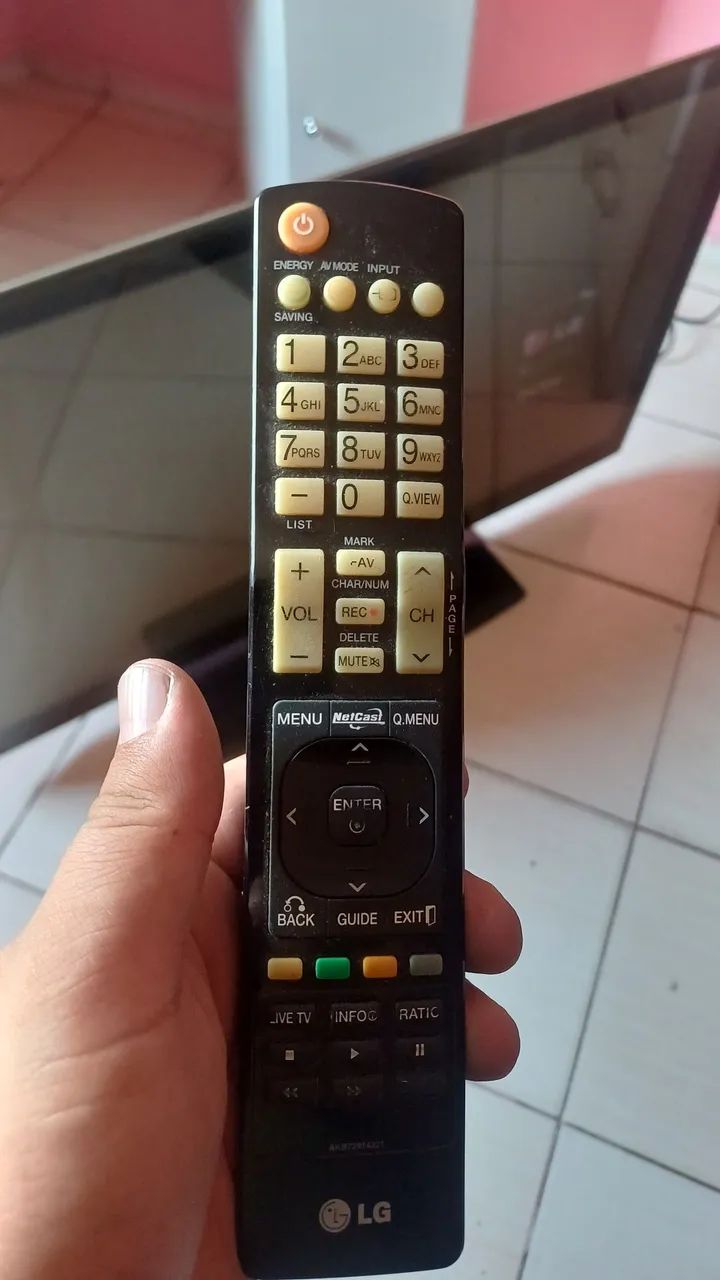 Vendo TV LG 42" - Foto 3