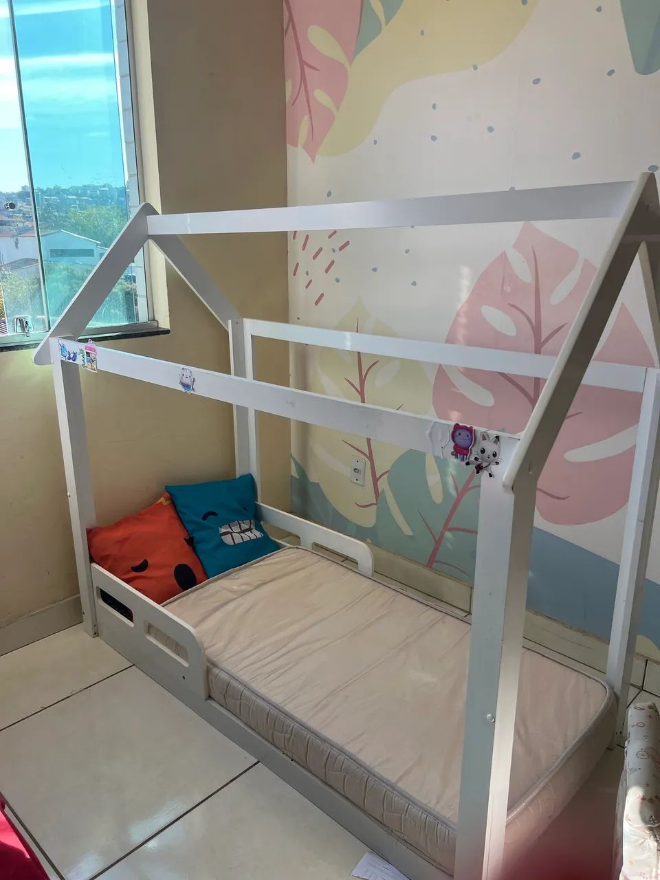 Cama infantil Montessoriana