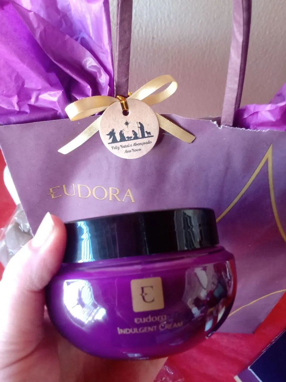 Creme acetinado Eudora 