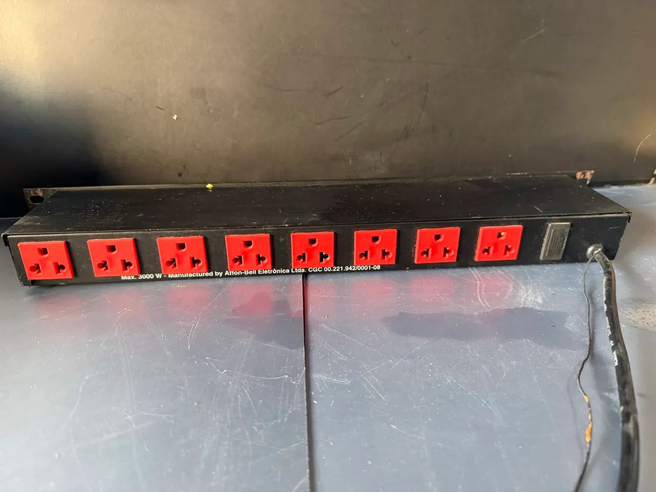 Régua de energia 08 saídas Max. 3000 W - BELLTECH - Foto 2