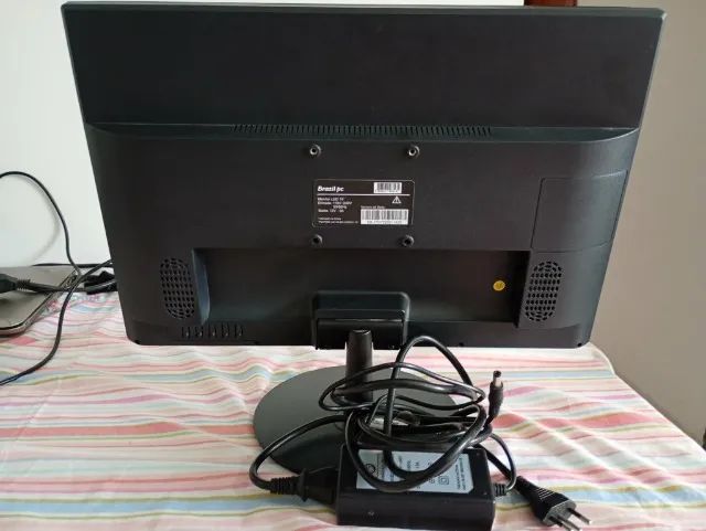 MONITOR BRAZIL PC 19' POLEGADAS HDMI