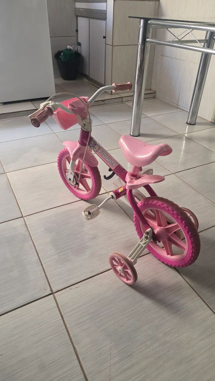 Bicicleta aro 12 rosa - Foto 2