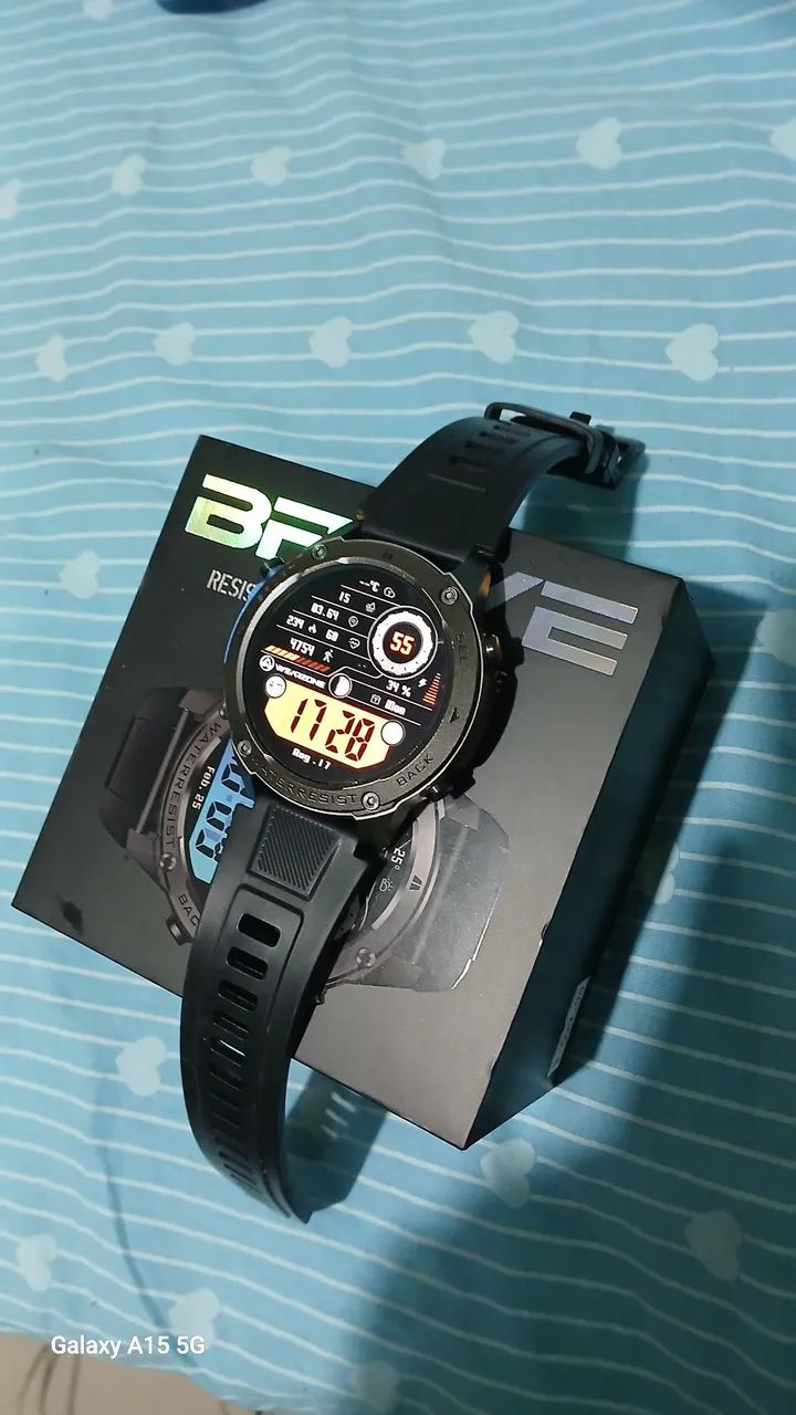 Relógio digital GPS a prova d'água 