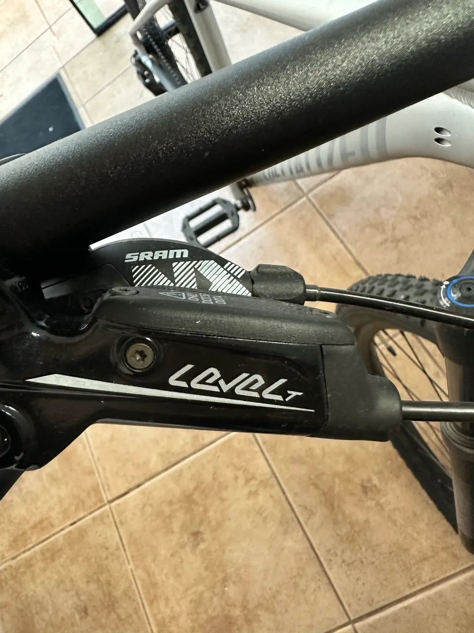 Bicicleta Specialized Rockhopper Expert Tam L - Foto 5