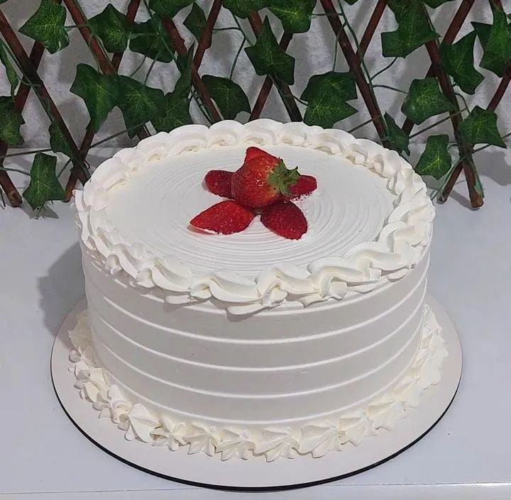 Bolo Confeitado/Doces gourmet  - Foto 3
