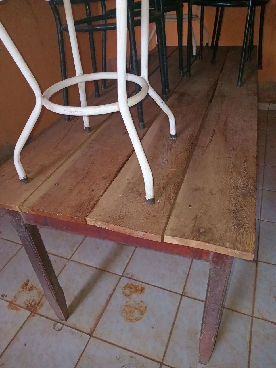 Mesa Madeira Antiga + Cadeiras