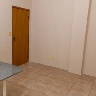 Apartamento Quarta, sala, banheiro e cozinha - Foto 7