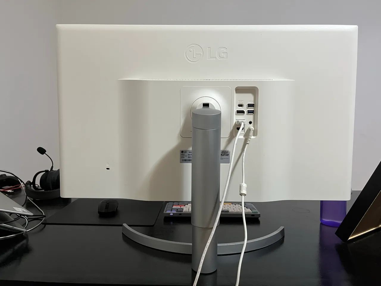 Monitor LG 32 polegadas 4K 60hz com hub USB/Thunderbolt - Foto 4
