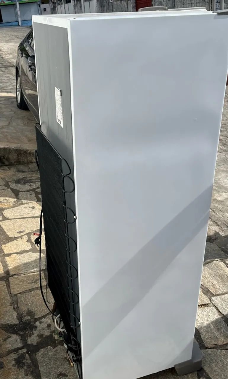 Geladeira Esmaltec RCD34 Pro Inverter Branco  - Foto 4