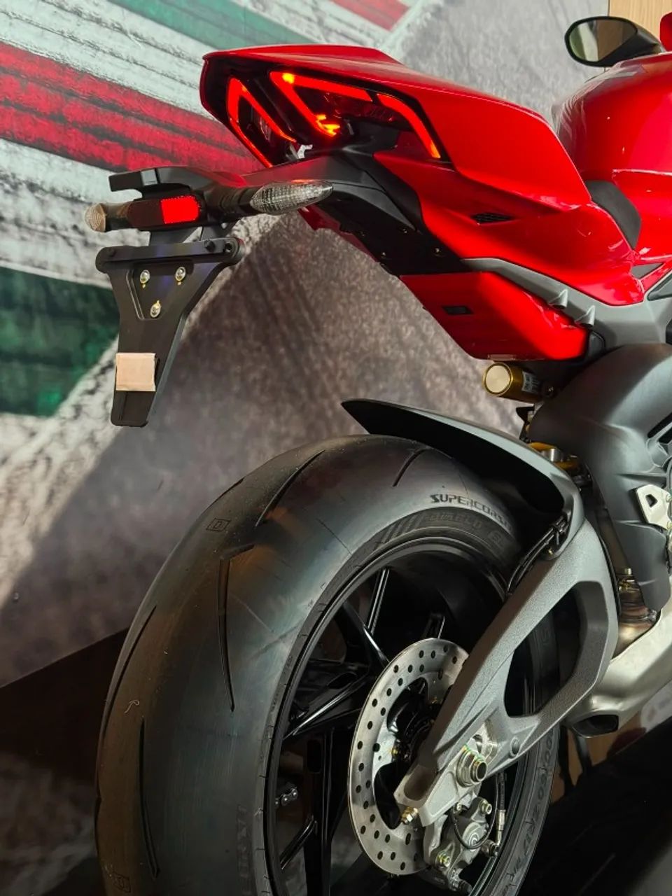 Ducati Panigale V4 2026 0KM - Foto 3
