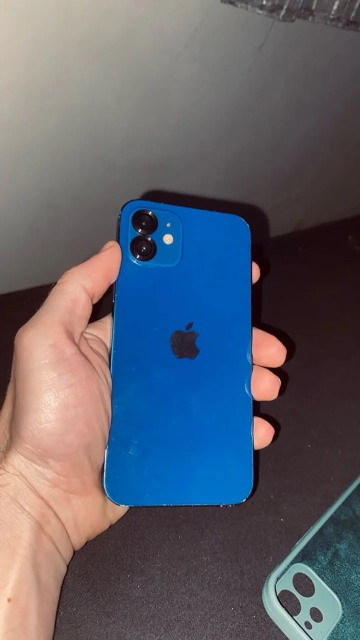 iPhone 12