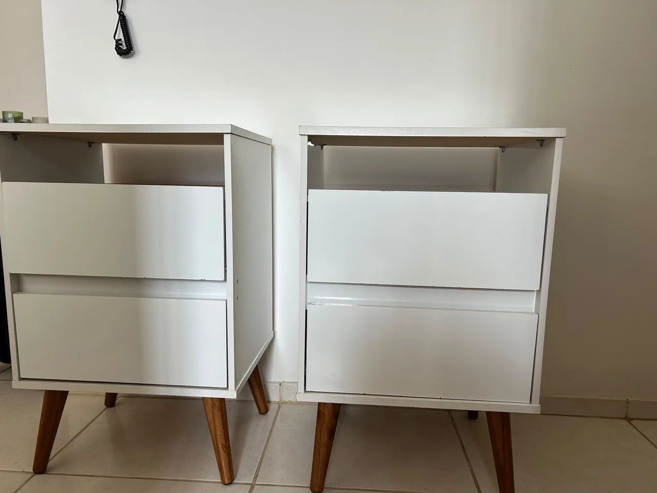 Mesa de cabeceira