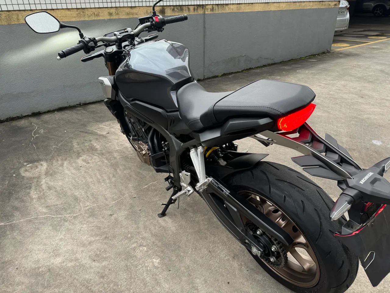 CB 650R 22/22 ABS  - Foto 6