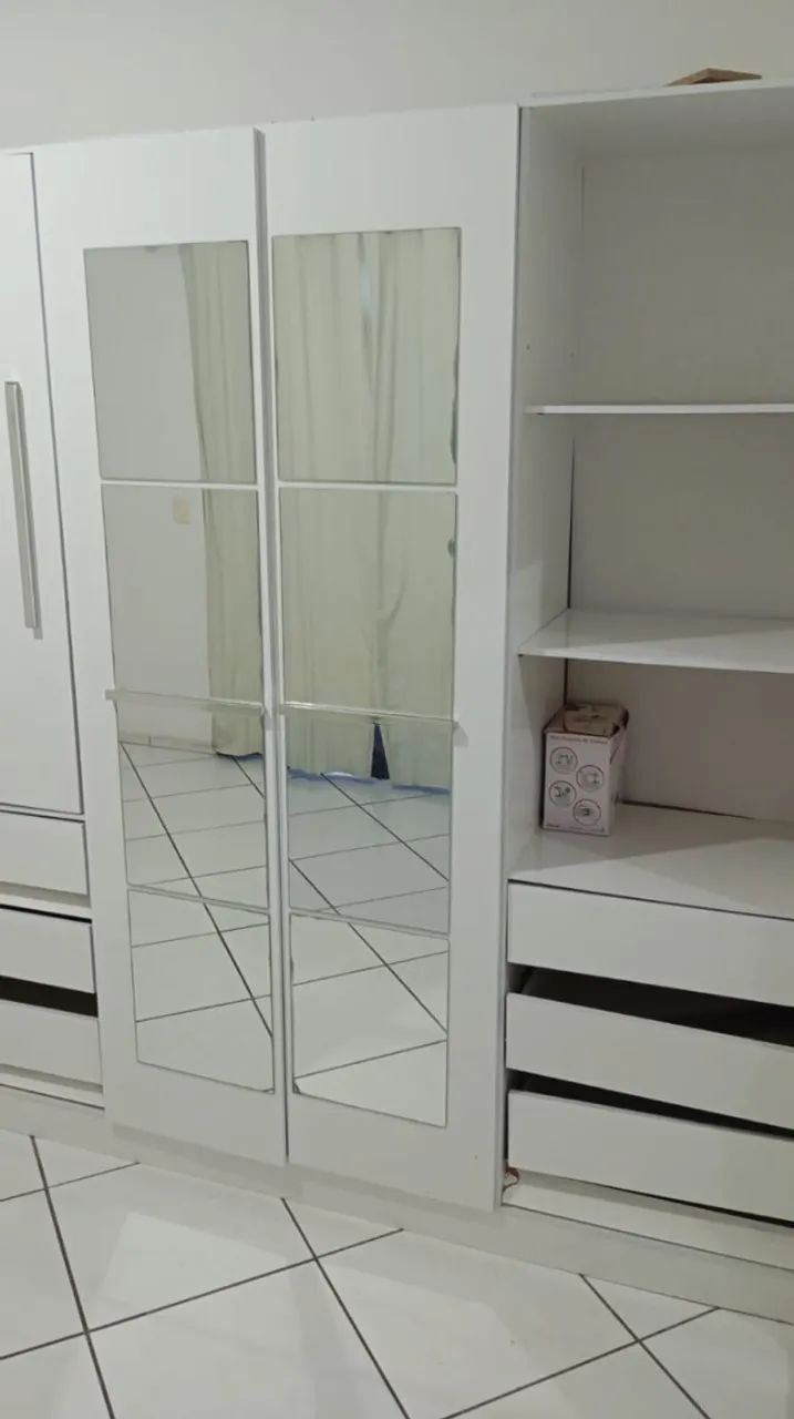 Guarda-roupa