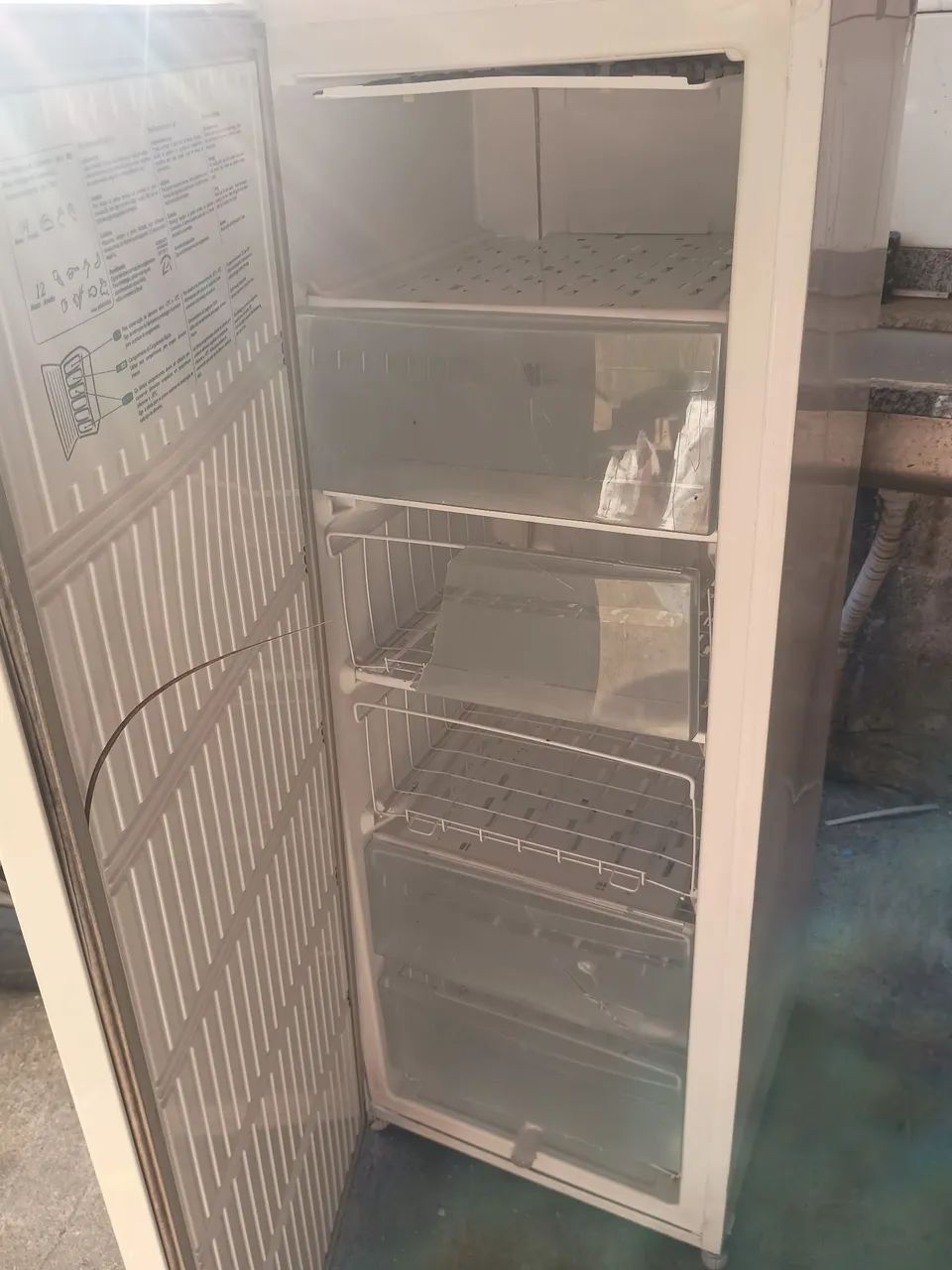freezer Electrolux 220 litros  - Foto 2