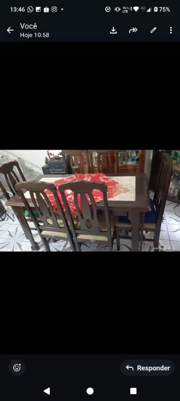 Mesa usada com seis cadeiras cor em mogno - Foto 4