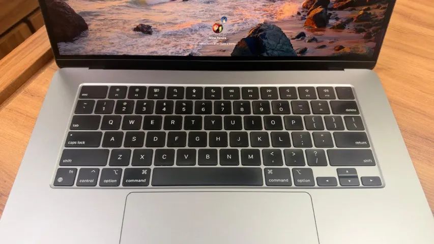 MACBOOK AIR M2 8GB/SSD 512GB CINZA ESPACIAL - Foto 3