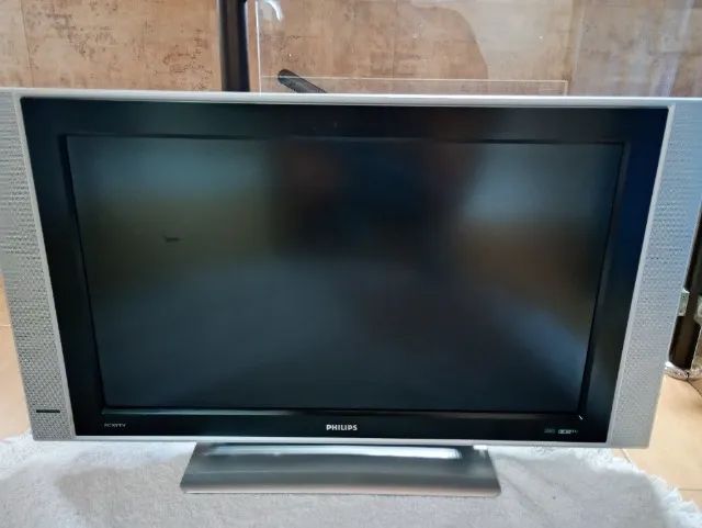 TV Philips Tela Plana 32 polegadas