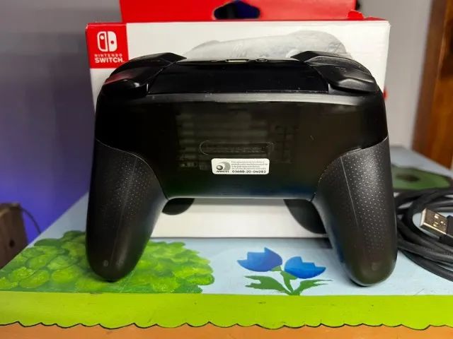 Pro Controller - Nintendo Switch - Foto 4
