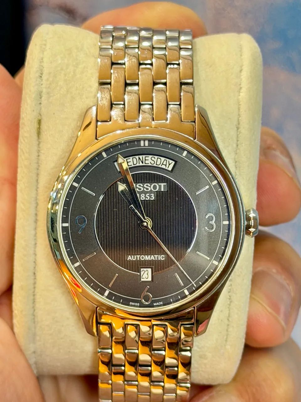 Vende-se Tissot T-One Day Date - Foto 2