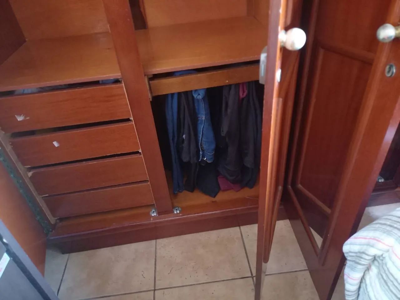 Guarda roupa casal - Foto 4