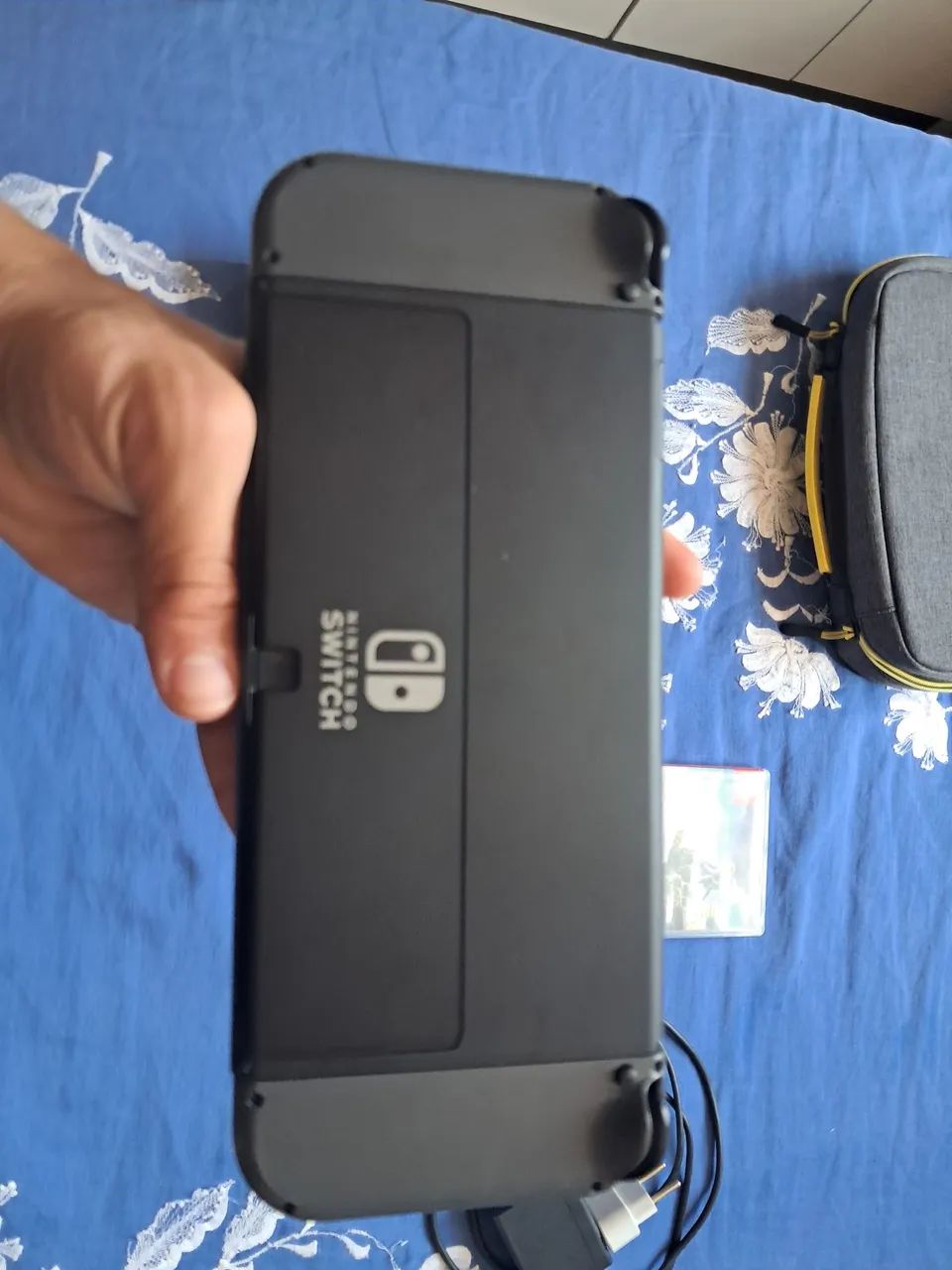 Nintendo Switch OLED + Case e Jogo Físico - Foto 3