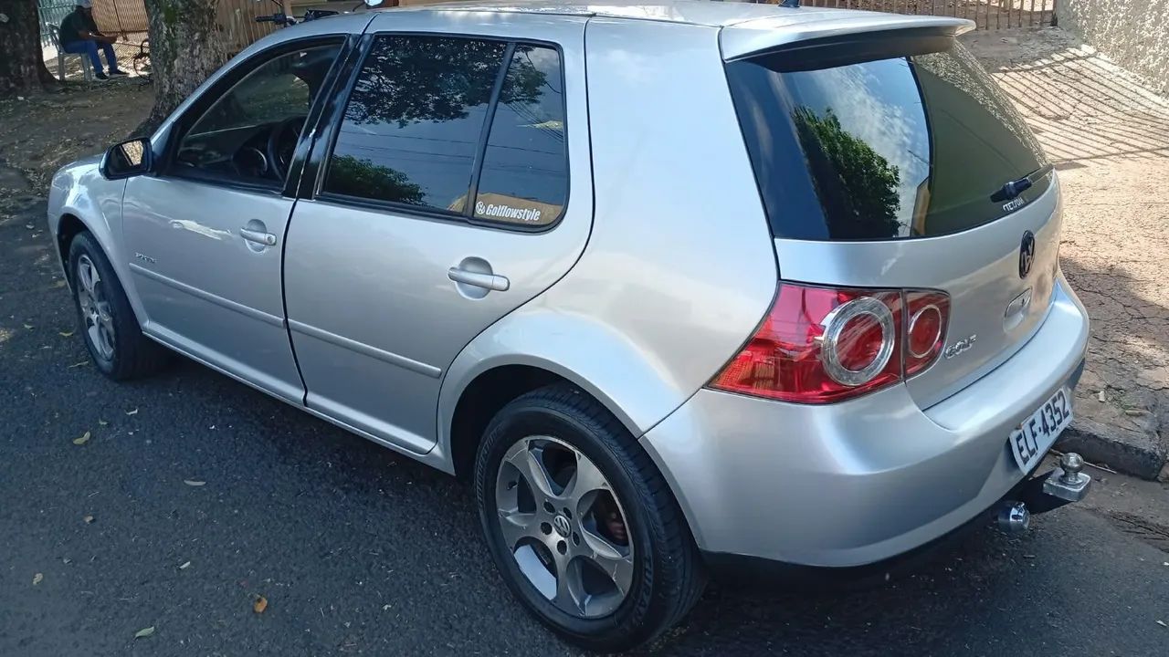 Volkswagen Golf Golf Sportline 1.6 Mi Total Flex 8V 4p 2010