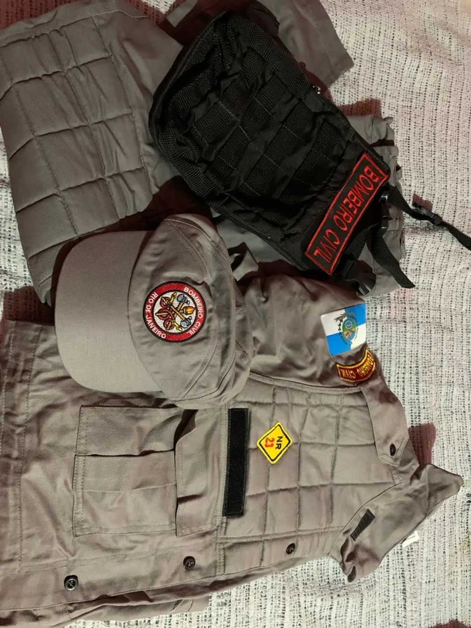Farda de bombeiro civil 