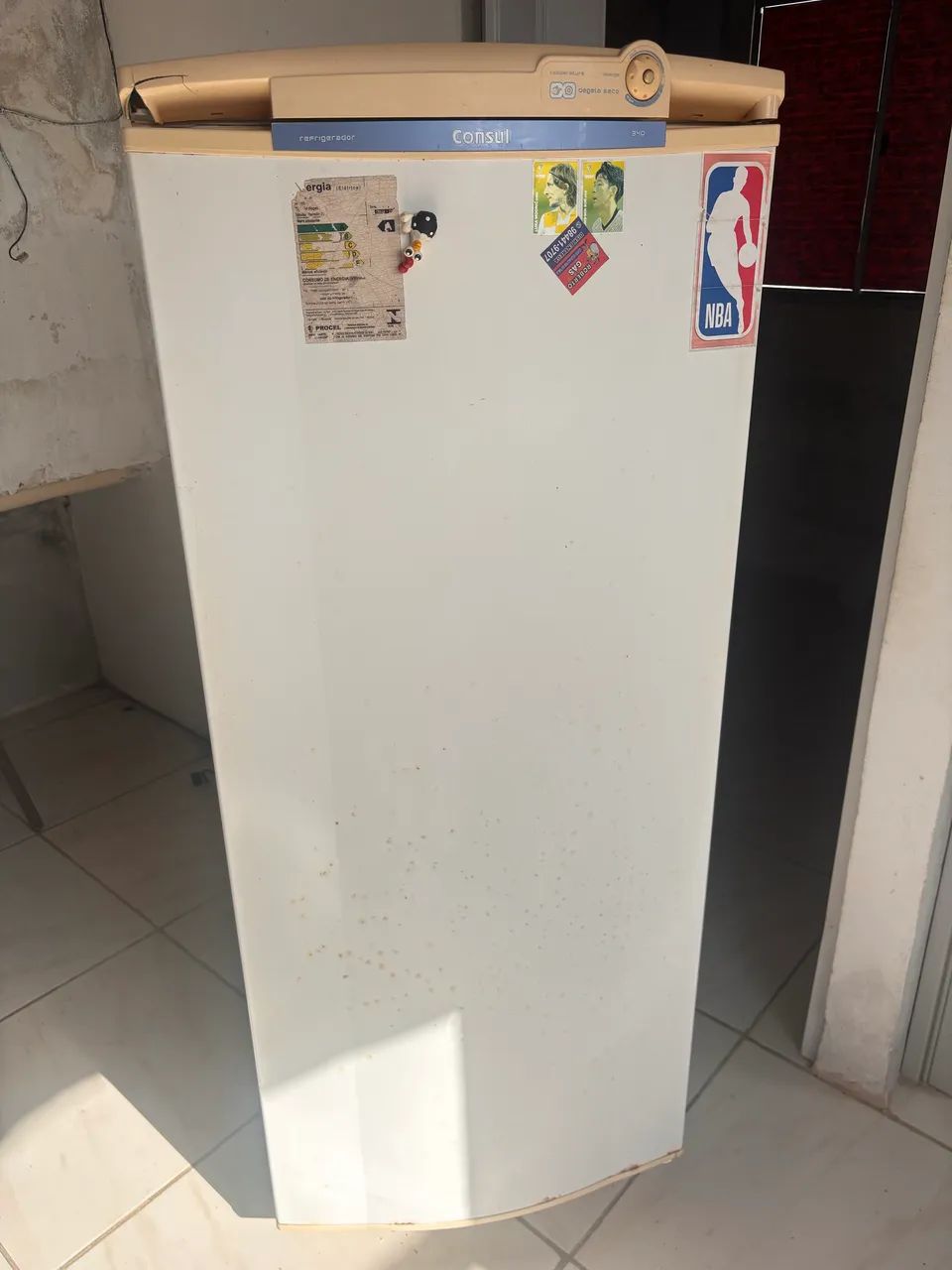 Geladeira cônsul 
