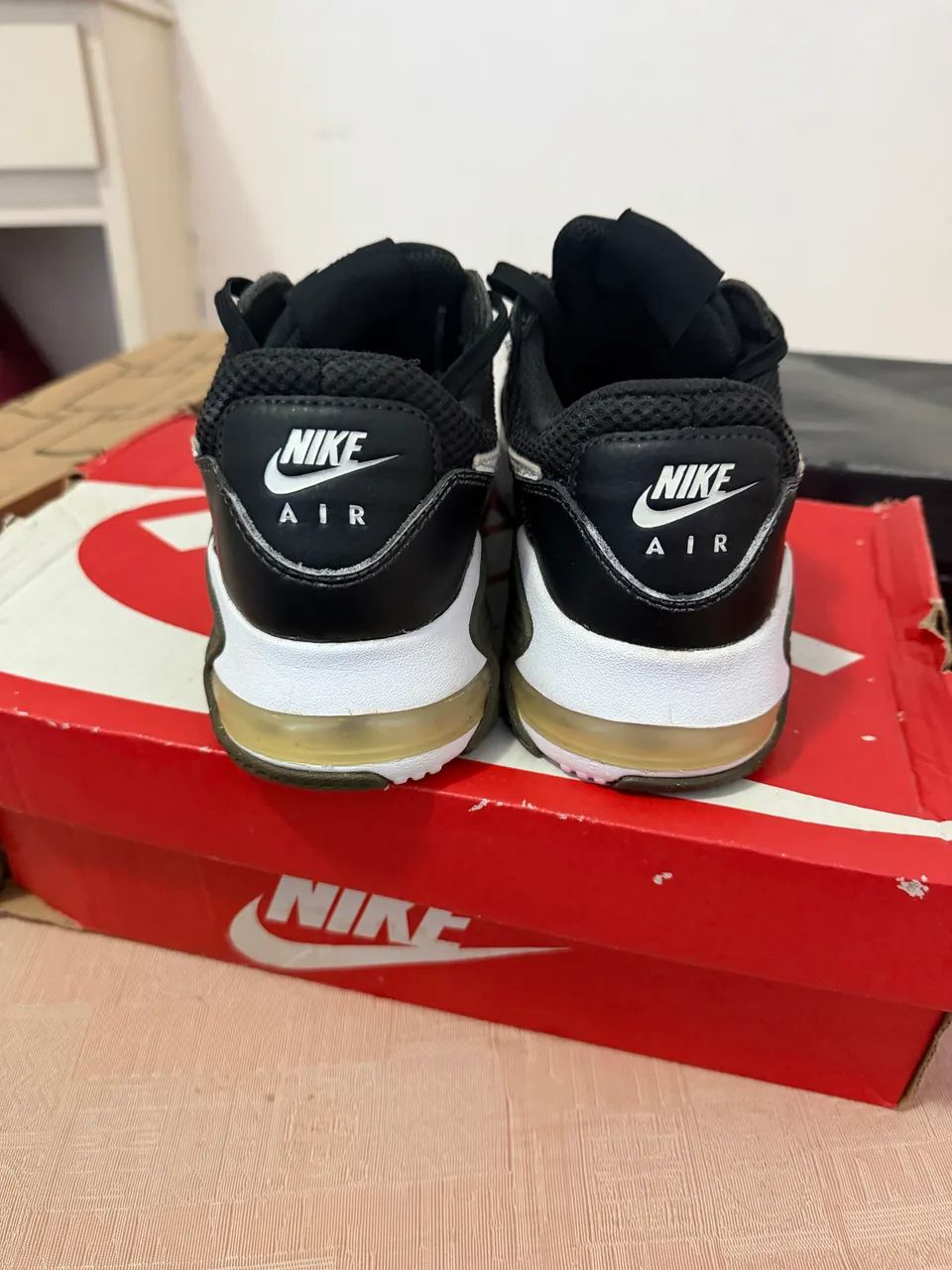     Nike Air Max Preto e Branco Feminino Original - Foto 2