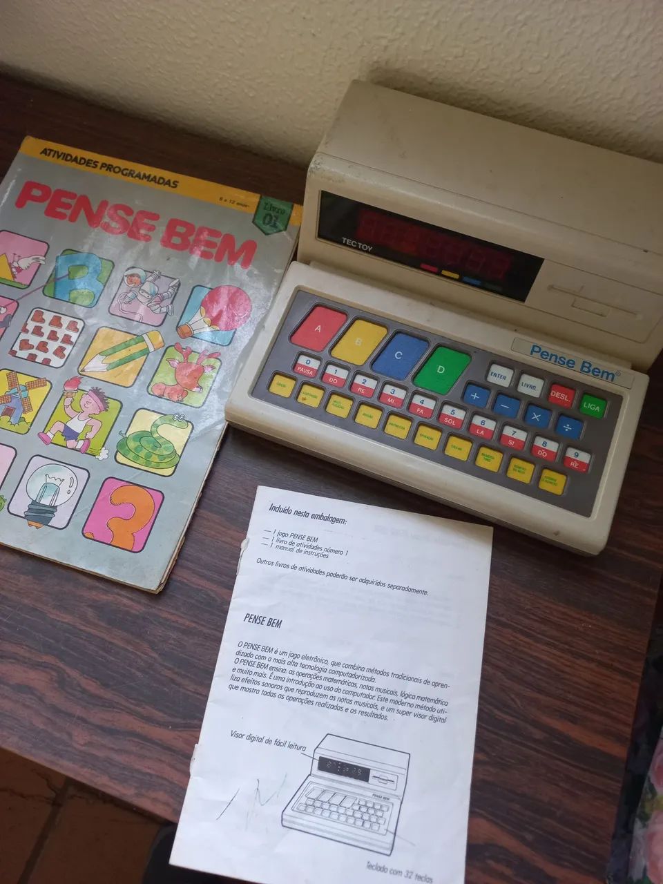 Brinquedo Pense Bem em ótimo estado. 