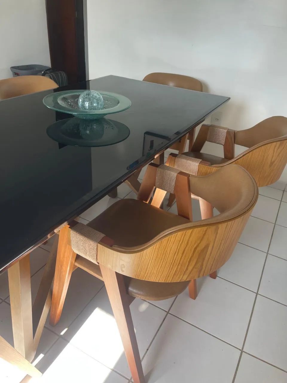 Mesa e cadeiras - Foto 4