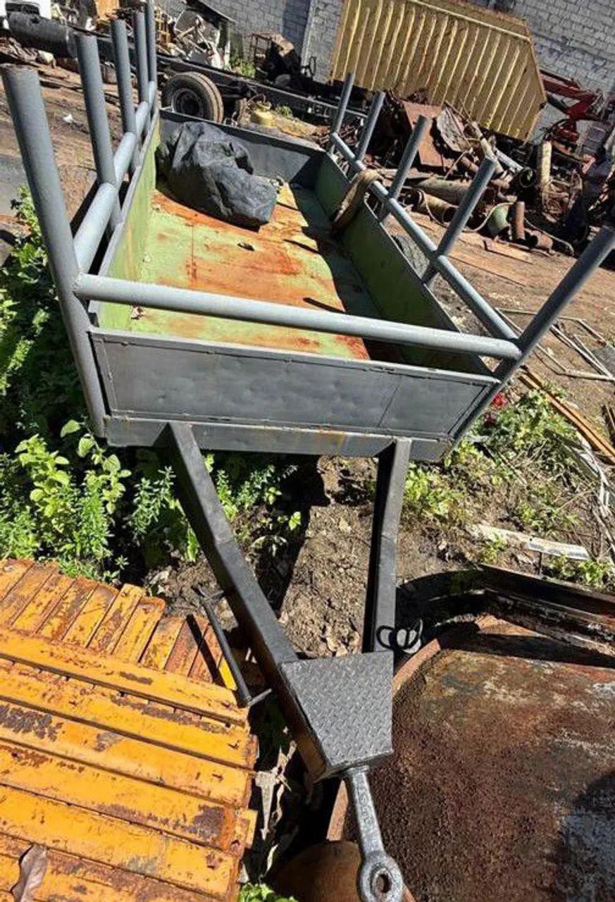 Carroça agrícola para trator 