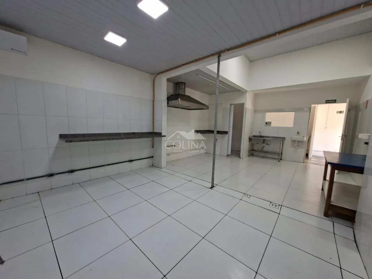 Salão para locação no centro de Jundiai